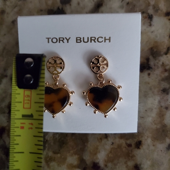 Tory Burch Resin Brown Heart Logo Small Drop Earrings - Picture 4 of 7